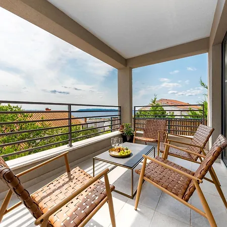 Sun Oliver Apartment *