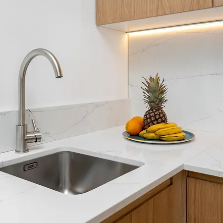 Sun Oliver Apartment *