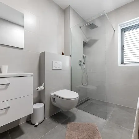 Sun Oliver Apartment Makarska
